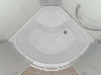 Душевая кабина Erlit ER4510TP-C3-RUS (1000x1000x2150)