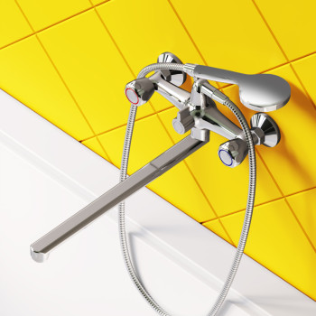 Смеситель для ванны/душа с душ.гарнитуром