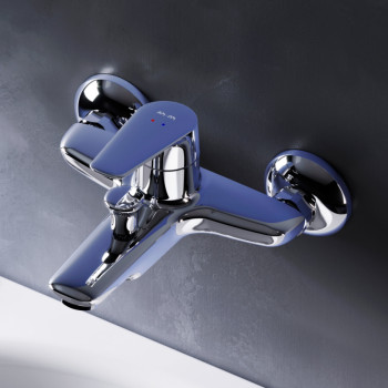 Смеситель для ванны/душа