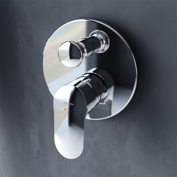 Смеситель для ванны и душа, монтируемый в стену
