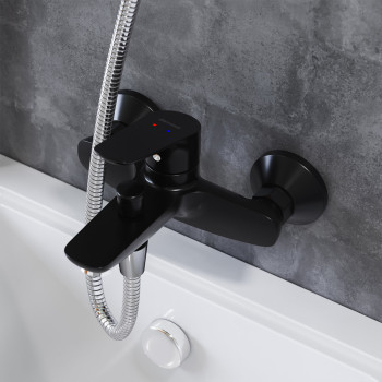 Смеситель для ванны и душа