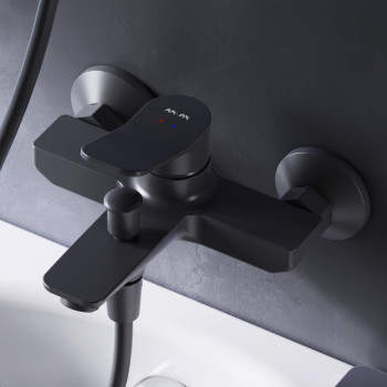 Смеситель для ванны и душа