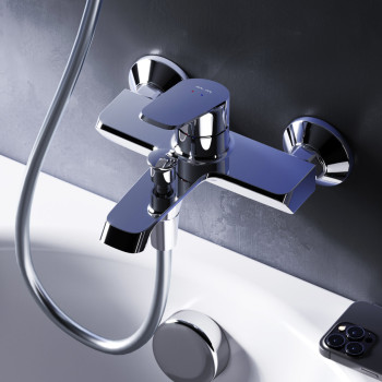 Смеситель для ванны и душа