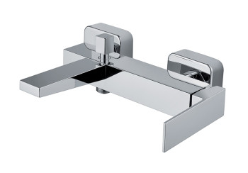 Смеситель на борт ванны Fiore KUBE 100CR8551, хром