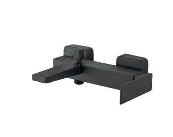 Смеситель на борт ванны Fiore KUBE 100NN8551, черный