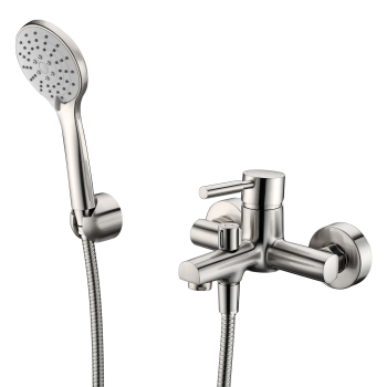 Wern 4201 Смеситель для ванны с коротким изливом