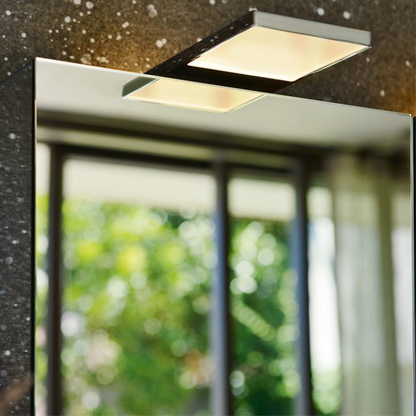 14401171201 ROYAL 15 Зеркальный шкаф 500x150x720 мм, 1 распашная дверца из двойного хрустального с подсветкой, петли слева. Фото 2