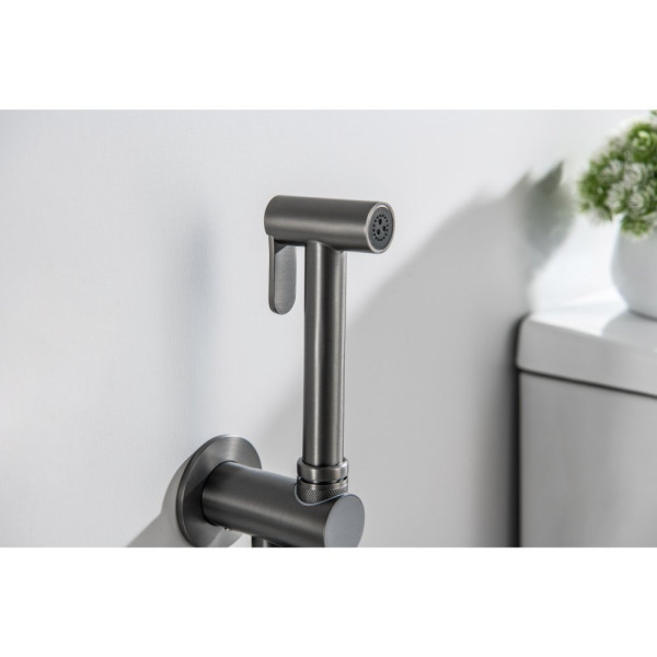 AQ1119BGM БЕТТА набор с гигиеническим душем (смеситель + гигиеническая лейка + шланг + шланговое подсоединение с держателем), оружейная сталь (шлиф. ч. Фото 7