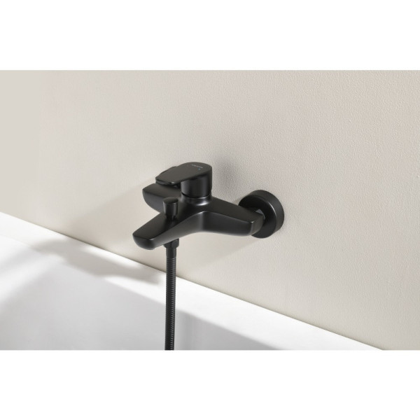 AQ1140MB БЕТТА смеситель для ванны, матовый черный. Фото 4