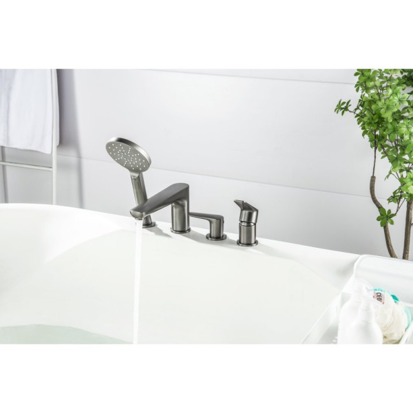 AQ1148BGM БЕТТА смеситель на борт ванны на 4 отв., оружейная сталь (шлиф. черный хром). Фото 6