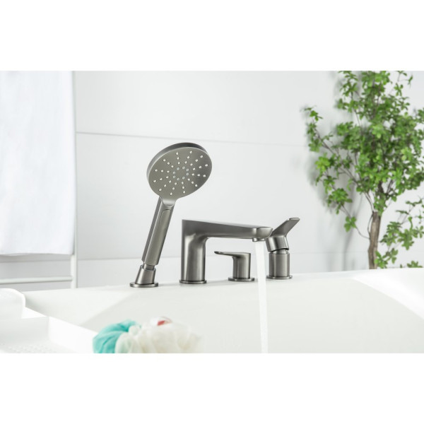 AQ1148BGM БЕТТА смеситель на борт ванны на 4 отв., оружейная сталь (шлиф. черный хром). Фото 7