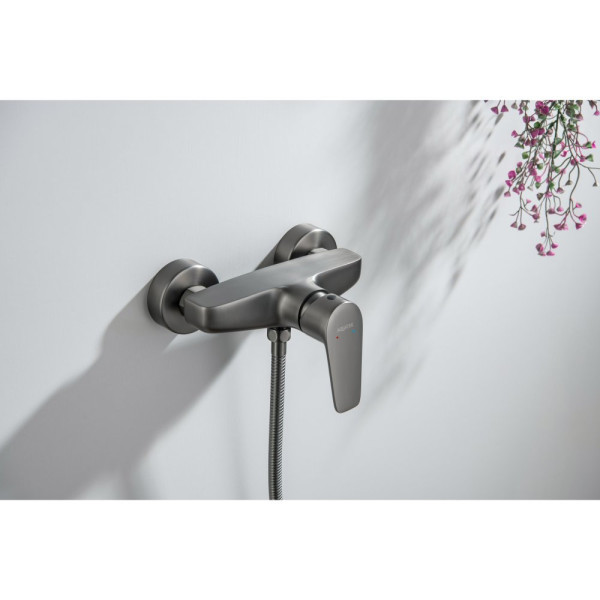 AQ1160BGM БЕТТА смеситель для душа, оружейная сталь (шлиф. черный хром). Фото 3