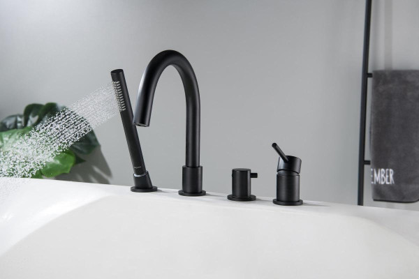 AQ1348MB ЕВРОПА смеситель на борт ванны на 4 отв., матовый черный. Фото 6