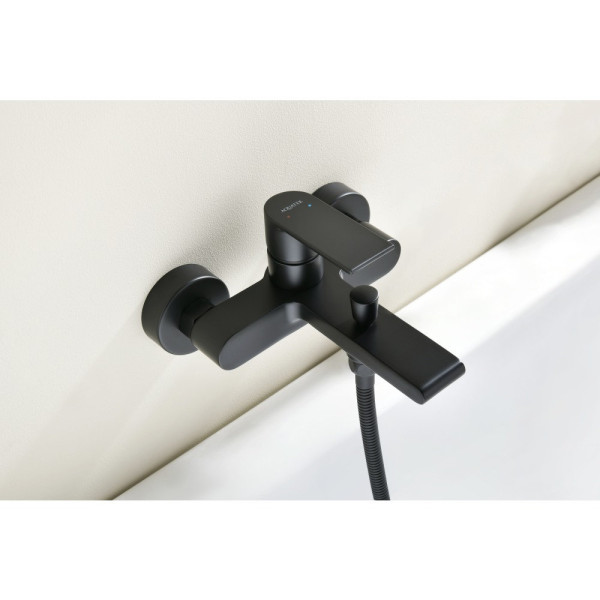 AQ1440MB ЛИРА смеситель для ванны, матовый черный. Фото 4