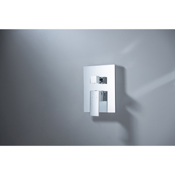 AQ1646CR ЛИБРА смеситель для ванны 2 режима (внешняя и скрытая часть). Фото 3