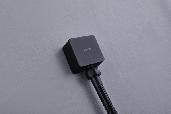 AQ2459MB шланговое подсоединение, матовый черный. Фото 2