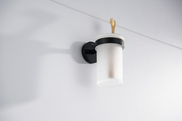 AQ4104MB ЕВРОПА стакан с держателем, матовый черный. Фото 4