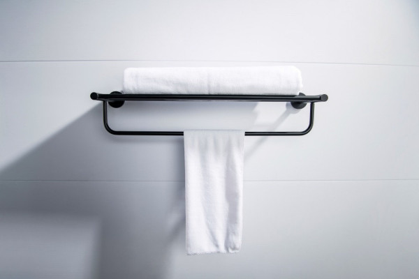 AQ4115MB ЕВРОПА полка для полотенец, матовый черный. Фото 4