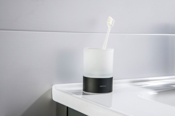 AQ4428MB ЛИРА стакан настольный, матовый черный. Фото 4