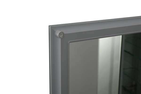 AQ7608-MC Алюминиевый зеркальный шкаф без подсветки 636*660*134, крепеж. Две зеркальные дверцы шириной 38 и 25,5 см. Две стекл.полки 6мм. Фото 3