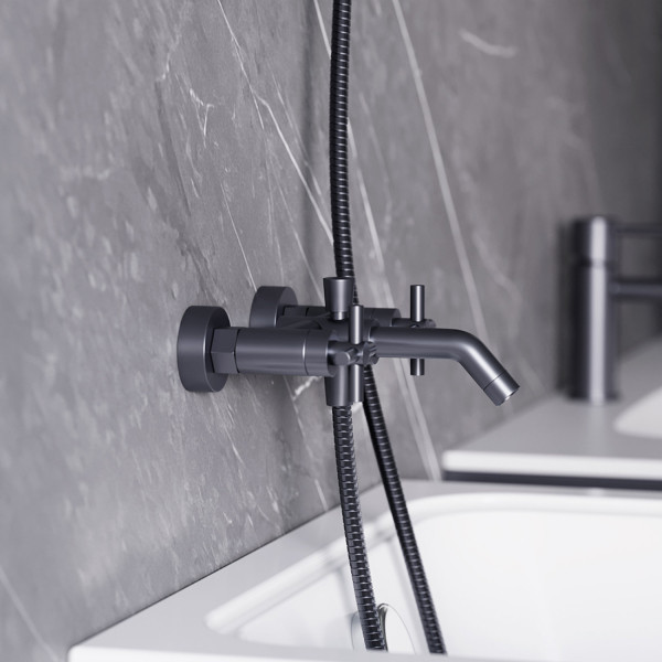 Cмеситель для ванны и душа, графит. Фото 2