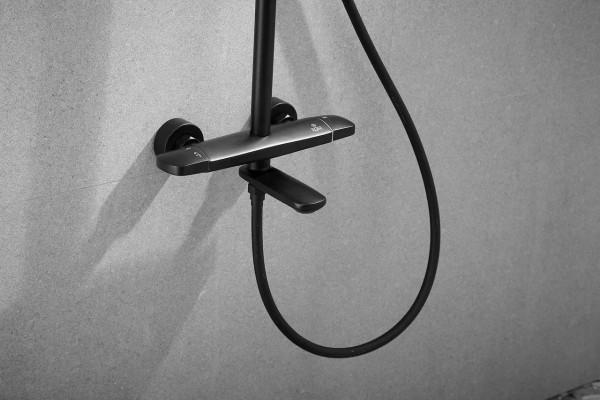 Душевая система с термостатом Rose R3996H, черный. Фото 10