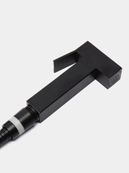 Гигиенический душ со смесителем D-Lin D180201-A, черный. Фото 4