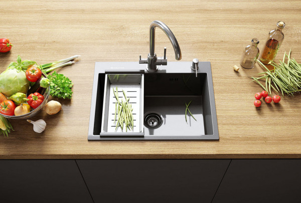 Кухонная мойка Ulgran Steel 600x450, черная брашированная сталь. Фото 3