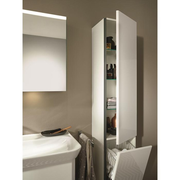 Пенал 1760х320х350 мм.1 дверь,петли права, 1 ящик для белья, 3 полки стекл, 1 полка несъемная,цвет F2833 белый высокогл.ручка G0161. Фото 1