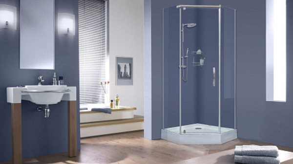 Переднее стекло AB215-100. Фото 1