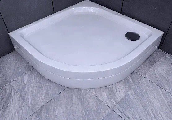 Поддон акриловый, 1/4 круга, с ножками и съемной панелью. БЕЗ СИФОНА. 90*90*15. Фото 3