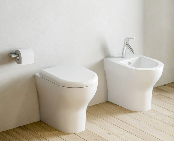 Приставной напольный унитаз Zentrum. Фото 3