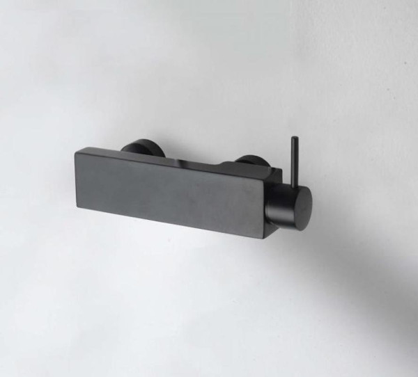 Смеситель для душа Bravat Arc F96061K-01-ENG, черный. Фото 3