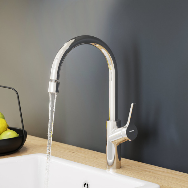 Смеситель для кухни с двухрежимным регулируемым аэратором. Фото 4