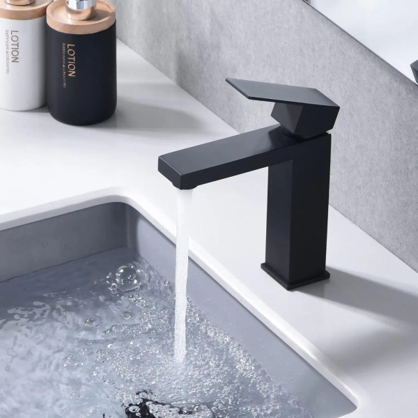 Смеситель для раковины Maretti Umbria Black UMB32RF51, черный. Фото 5