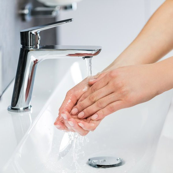 Смеситель для умывальника с донным клапаном CL 011.00. Фото 3