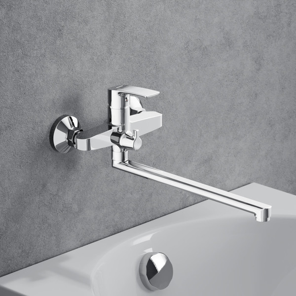 Смеситель для ванной и душа с длинным изливом. Фото 3