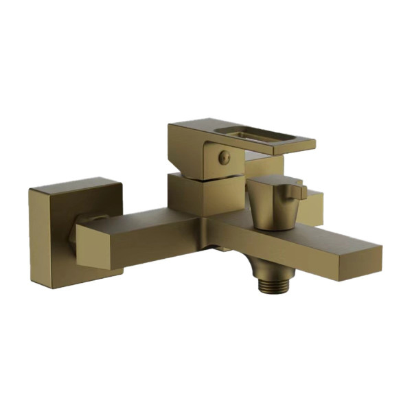 Смеситель для ванны BELZ B60658-5, брашированное золото. Фото 1