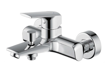 Смеситель для ванны Bravat Real Хром (F6121179CP-01). Фото 1
