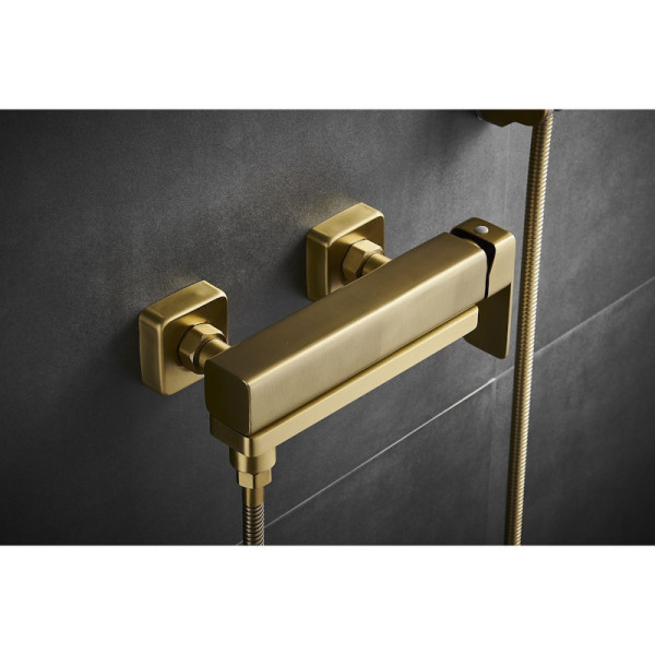 Смеситель для ванны Fmark FS8724-22C, матовое золото. Фото 4