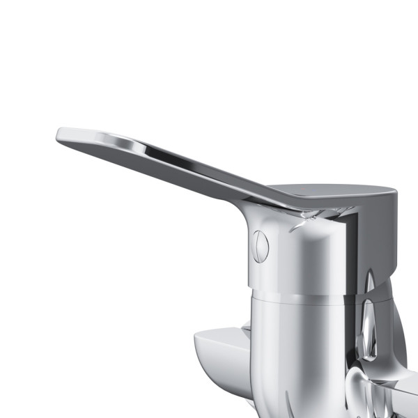 Смеситель для ванны и душа с длинным изливом и душевым набором. Фото 6