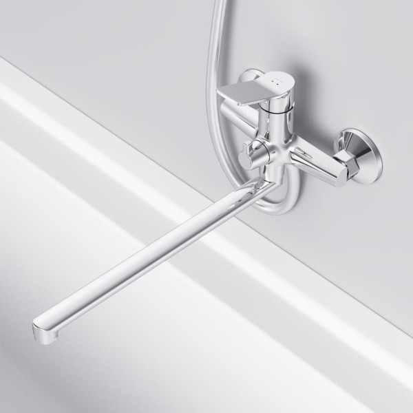 Смеситель для ванны и душа с длинным изливом. Фото 6