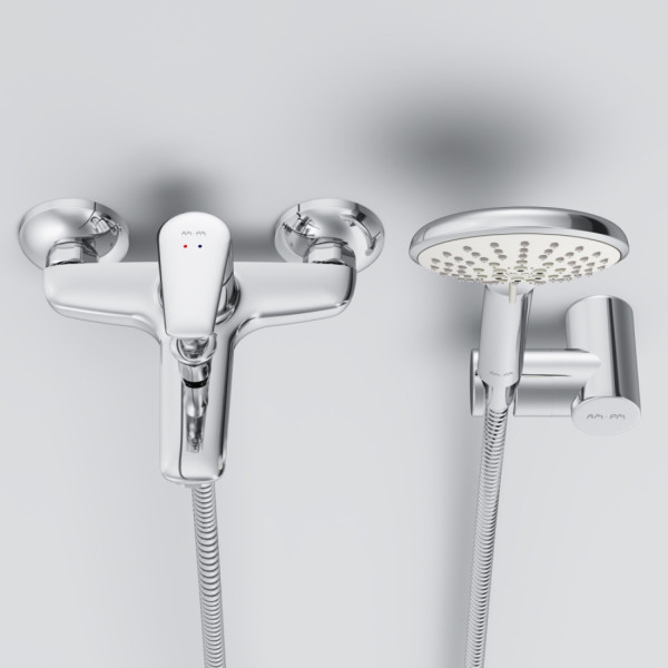 Смеситель для ванны и душа с душевым набором. Фото 4