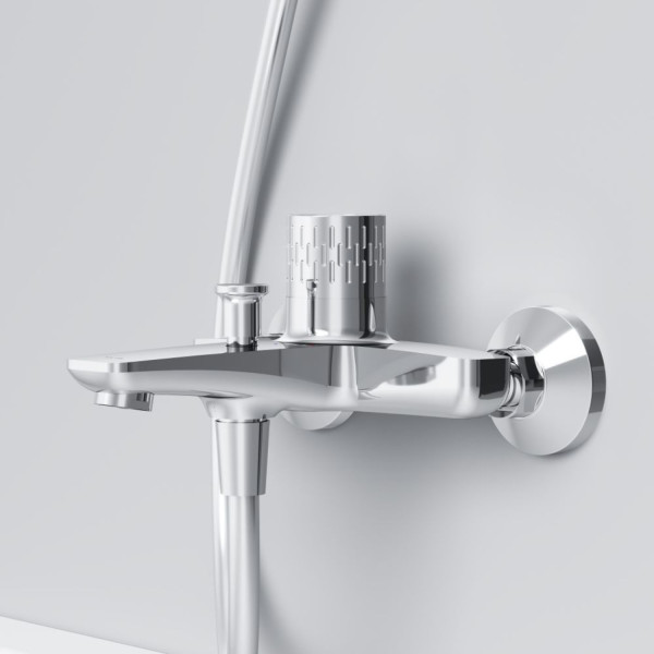 Смеситель для ванны и душа с индикацией температуры. Фото 5