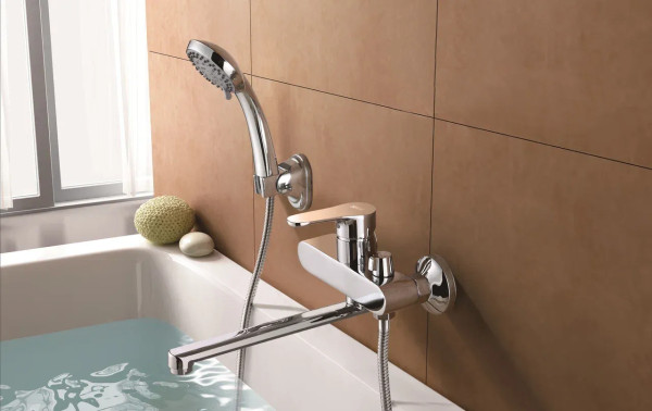 Смеситель для ванны Shevanik S5622, хром. Фото 3