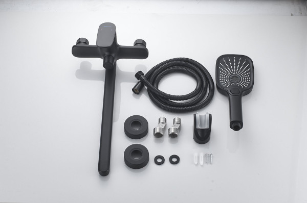 Смеситель для ванны Shevanik S8522H, черный. Фото 3