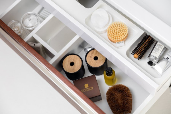 Умывальник Clear 800 белый с отверстиями. Фото 5