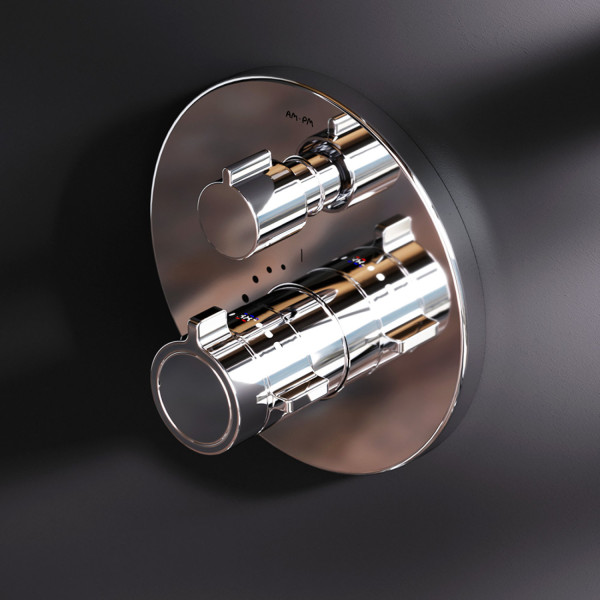 Встраиваемая душевая система со смесителем для ванны и душа с термостатом и душевым набором. Фото 4