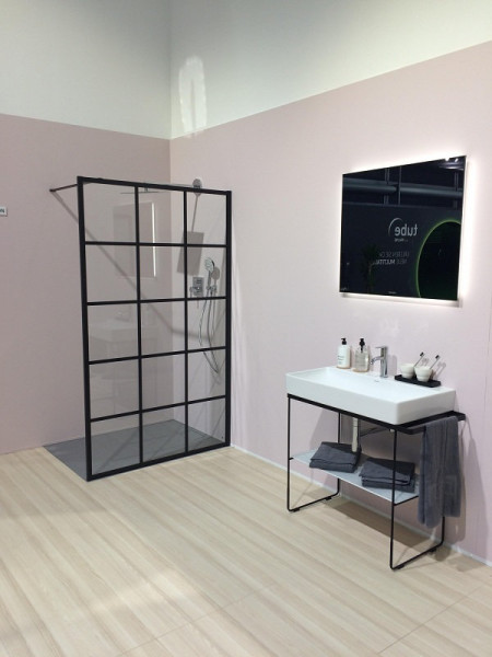 WALK-IN Dark Edition XD WW1 12020 3PK Душ.ограждение H=2000,L=1200, проф.черный Soft+стекло прозр.ESG с покр.KERMIclean(стаб.1200 мм) решетка-рисунок. Фото 1