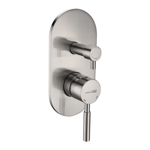 Wern 4241 Смеситель для ванны и душа. Фото 1